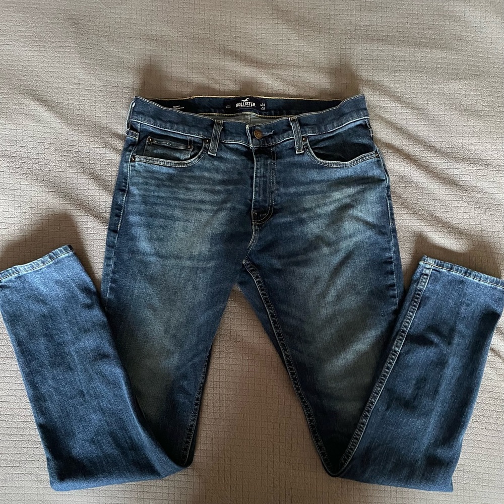 Hollister skinny jeans